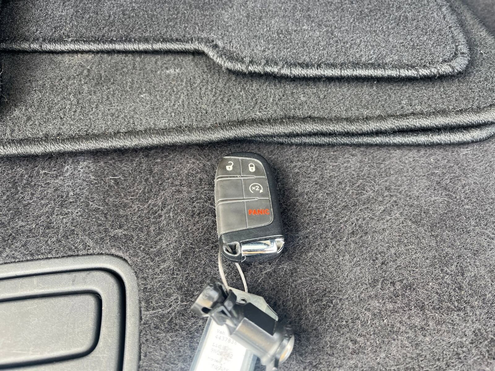 Thumbnail: 2025 Jeep Compass - 21