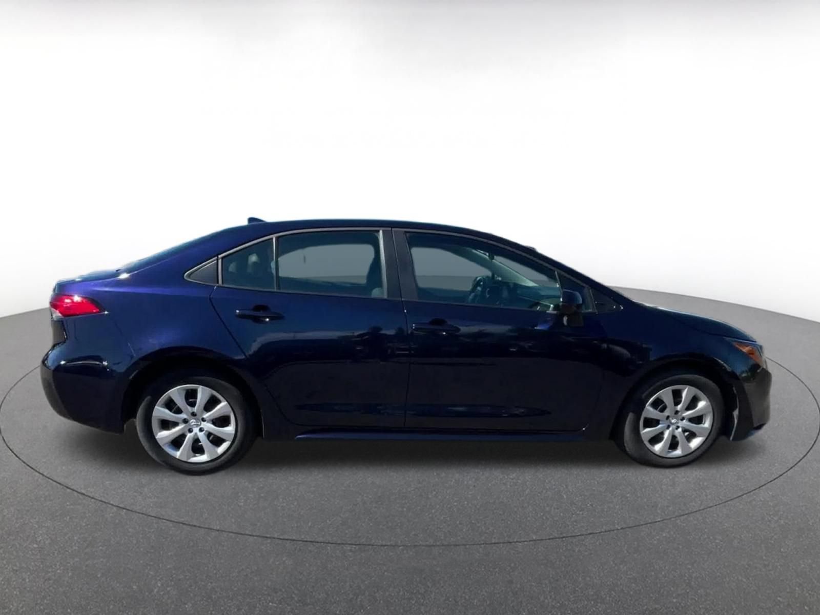 Thumbnail: 2025 Toyota Corolla - 16