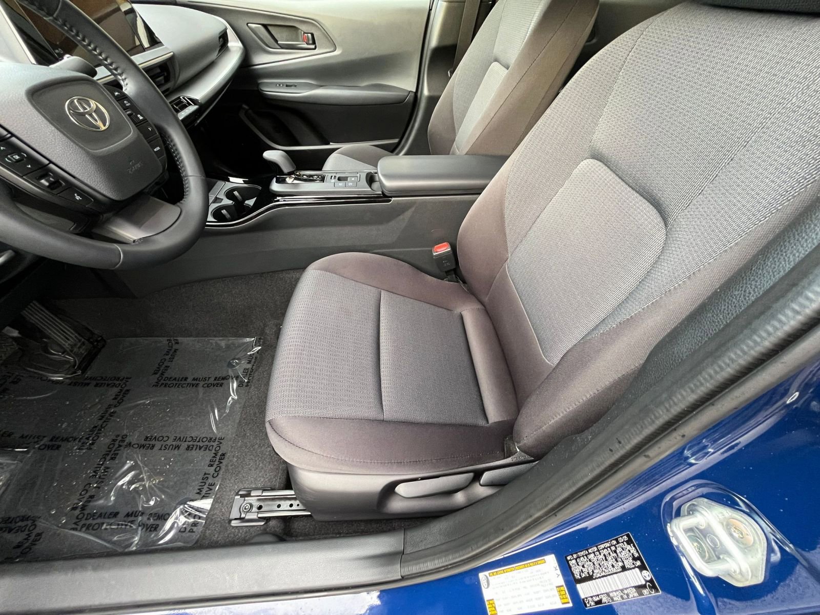 Thumbnail: 2025 Toyota Prius - 27