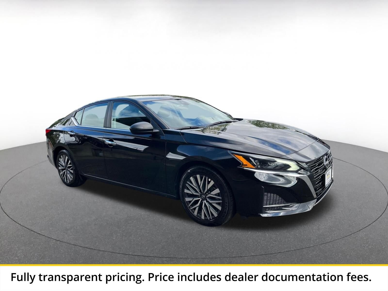 Thumbnail: 2025 Nissan Altima - 1