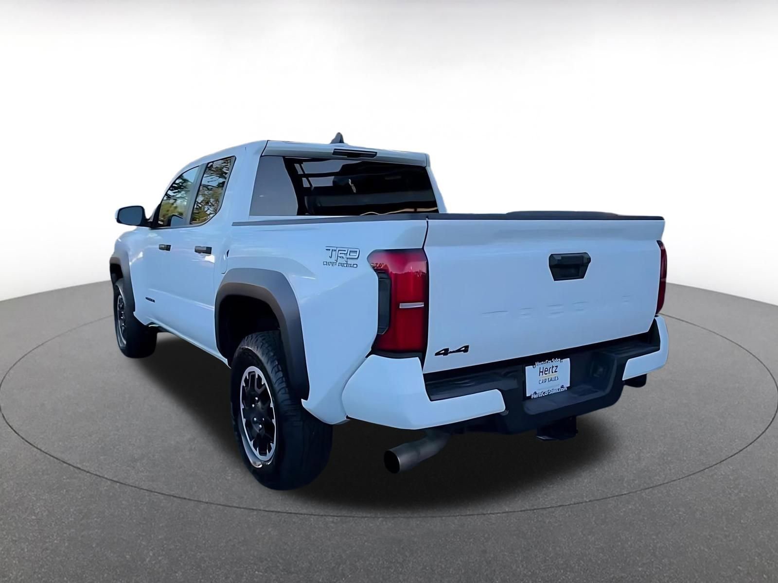 Thumbnail: 2025 Toyota Tacoma - 10