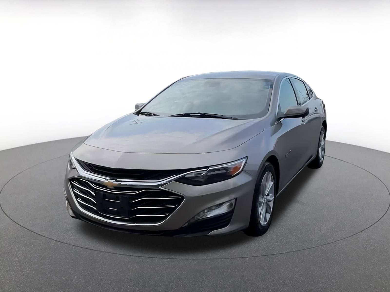 Thumbnail: 2023 Chevrolet Malibu - 7