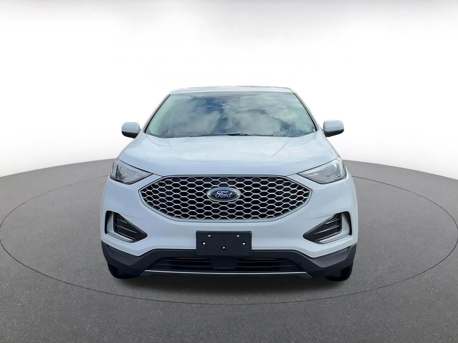 Thumbnail: 2024 Ford Edge - 4