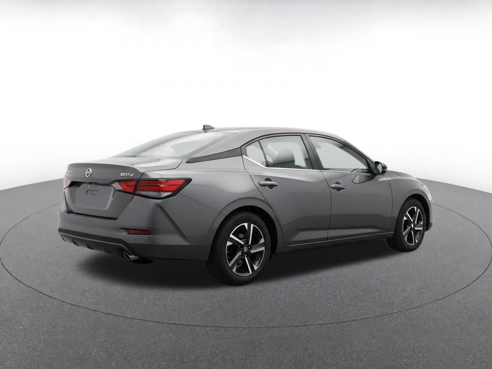 Thumbnail: 2025 Nissan Sentra - 9