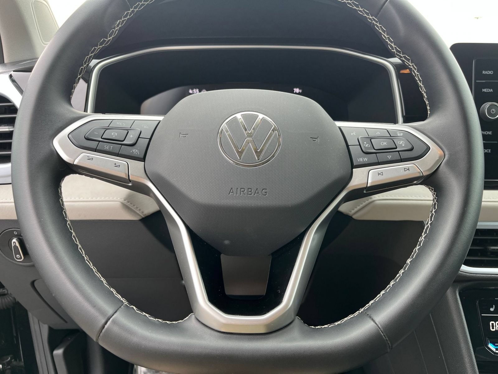 Thumbnail: 2026 Volkswagen Taos - 24