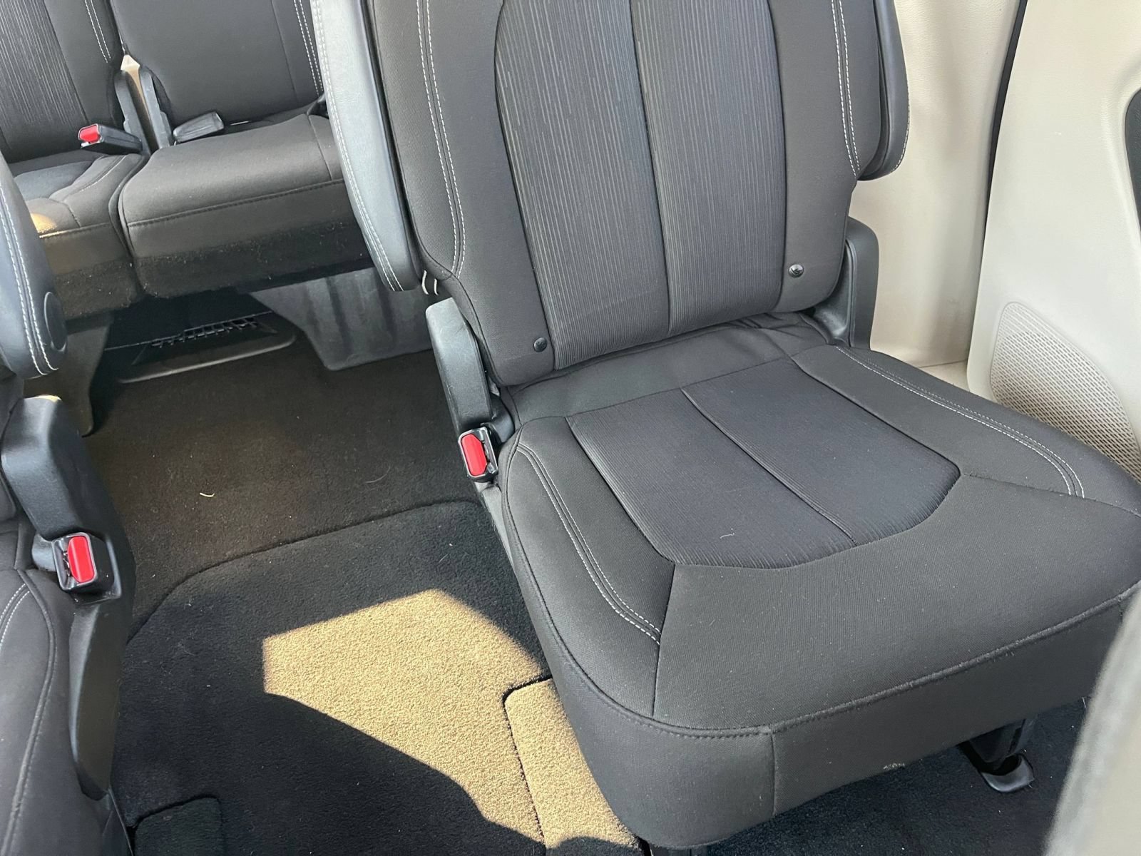 Thumbnail: 2024 Chrysler Voyager - 35