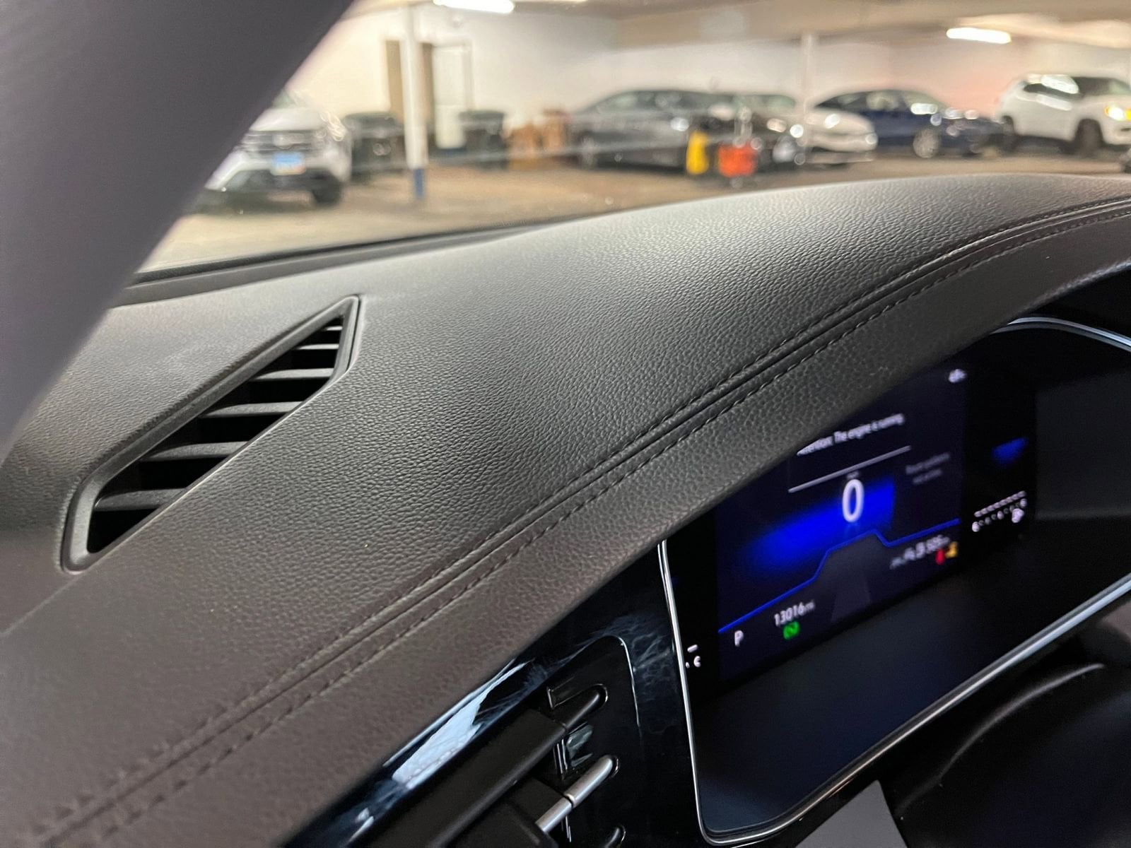 Thumbnail: 2025 Volkswagen Jetta - 34