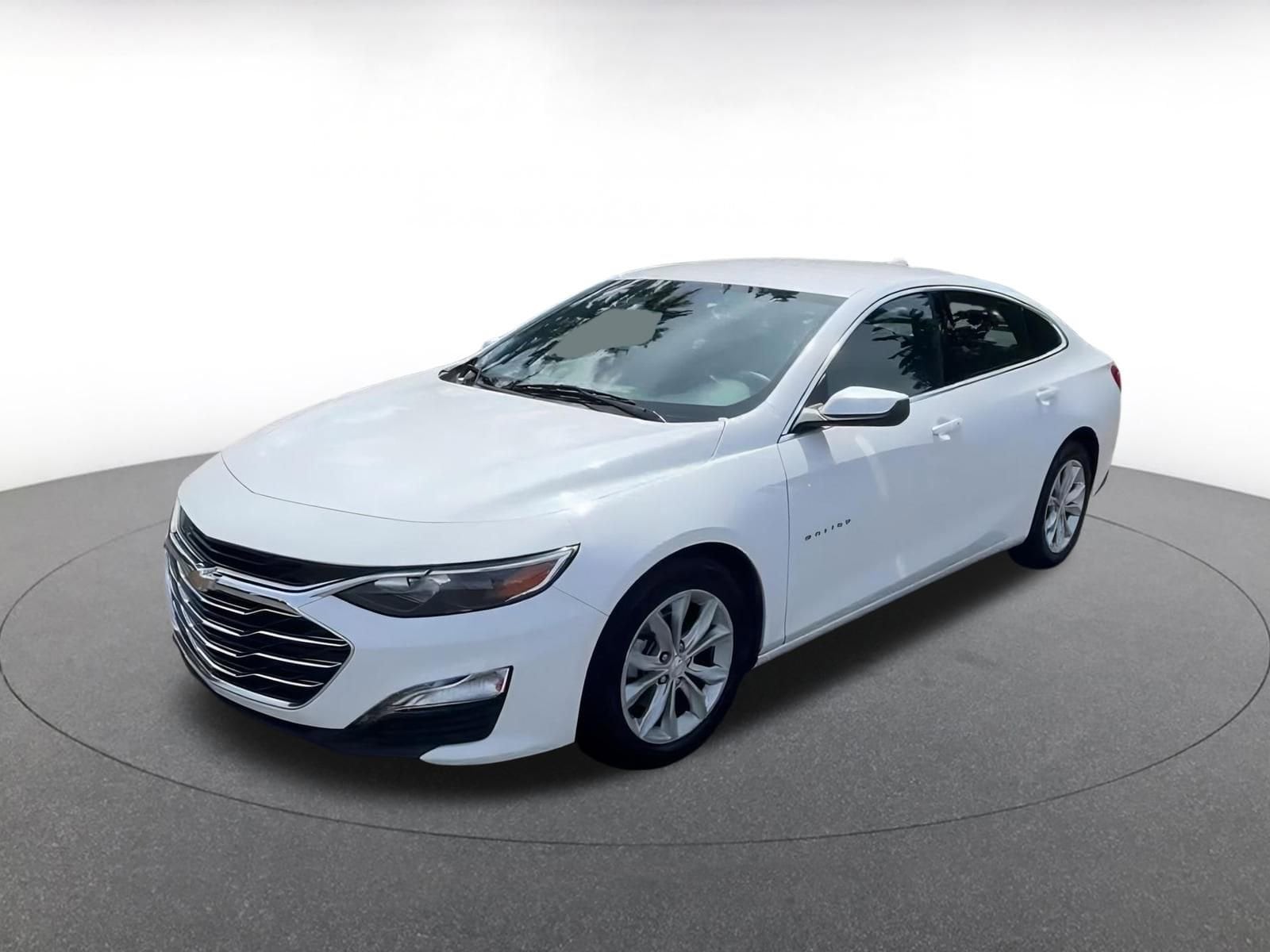 Thumbnail: 2023 Chevrolet Malibu - 6