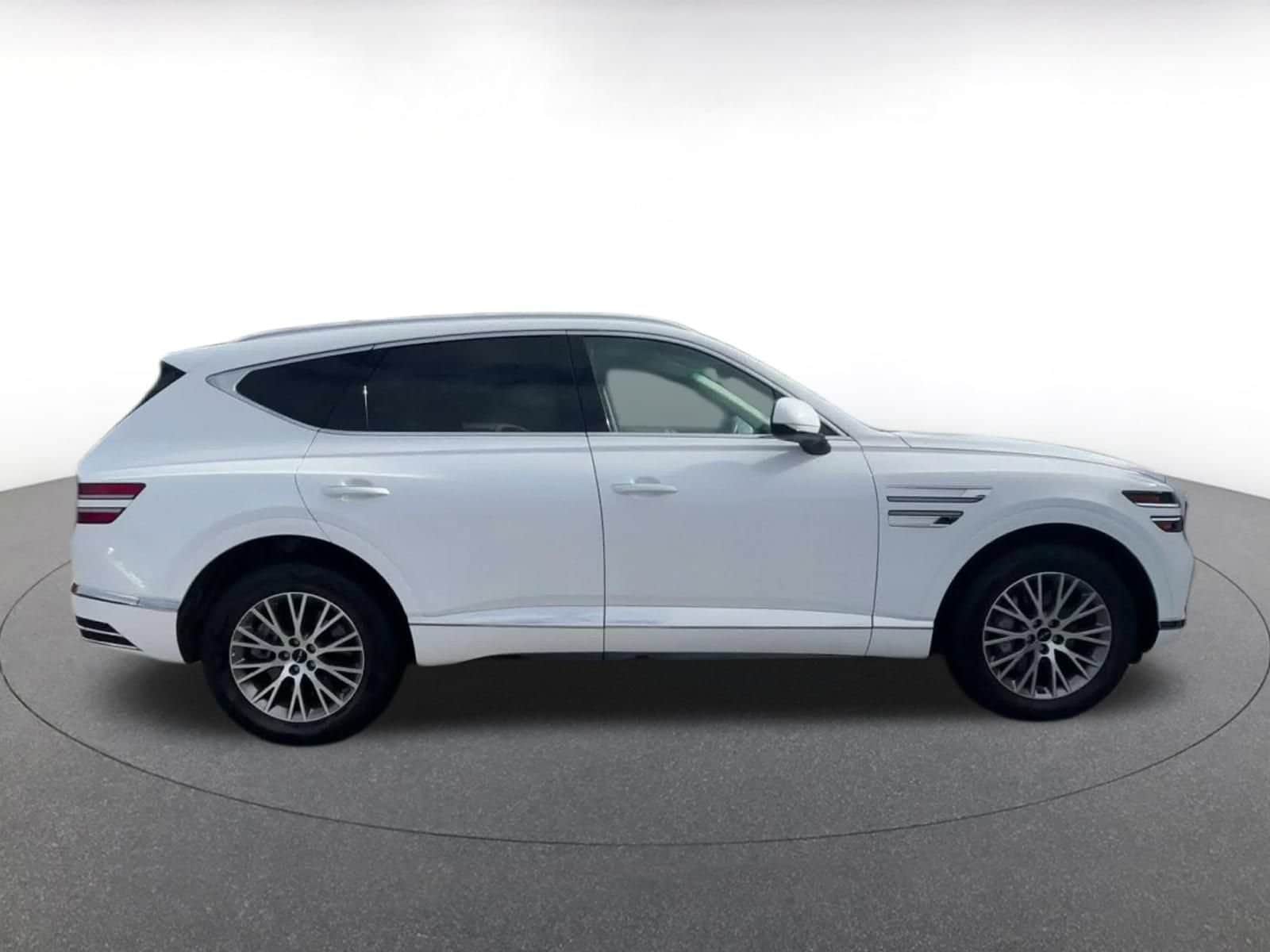 Thumbnail: 2026 Genesis GV80 - 15