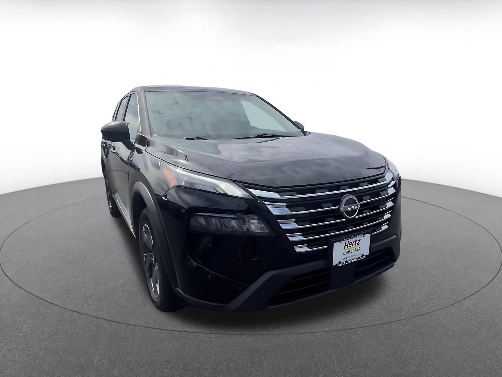 Thumbnail: 2025 Nissan Rogue - 3