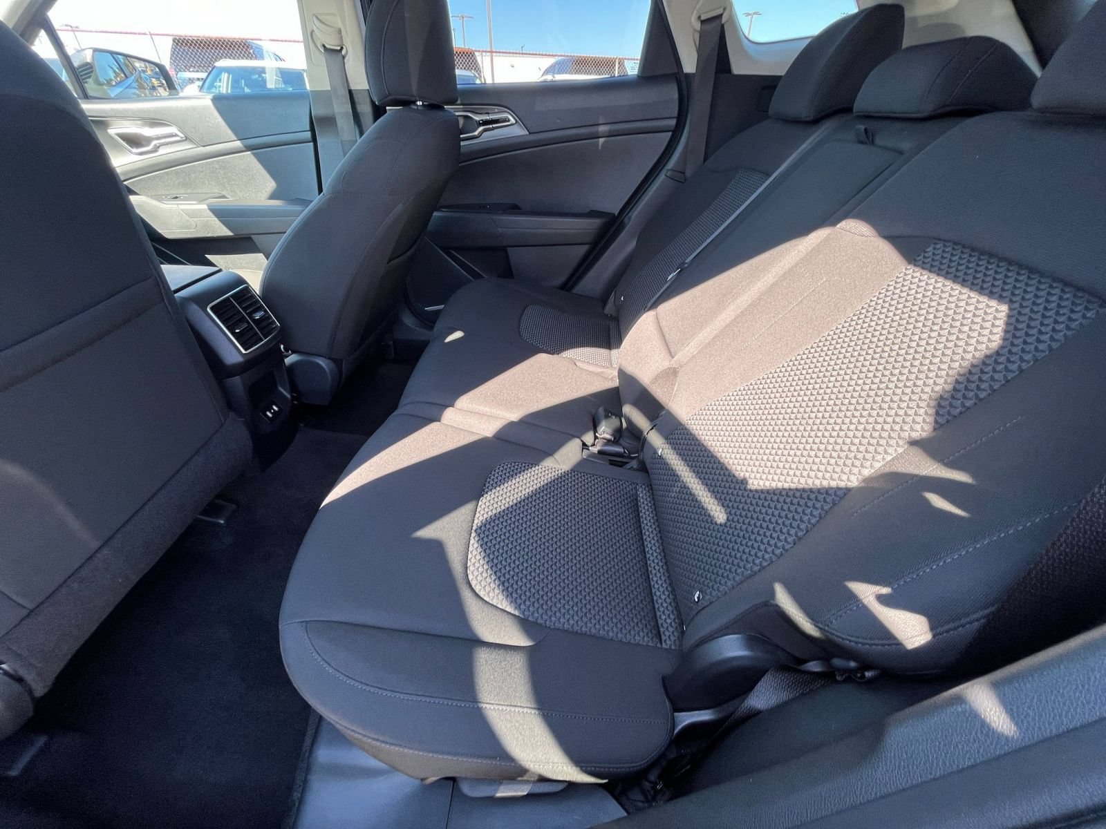 Thumbnail: 2026 Kia Sportage - 26