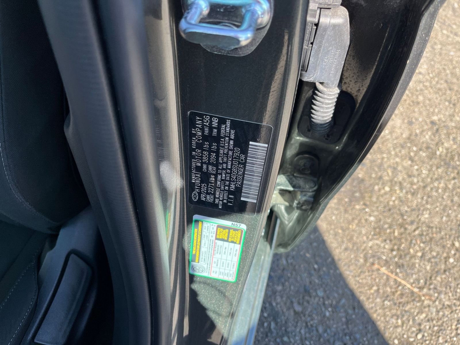 Thumbnail: 2025 Hyundai Elantra - 32