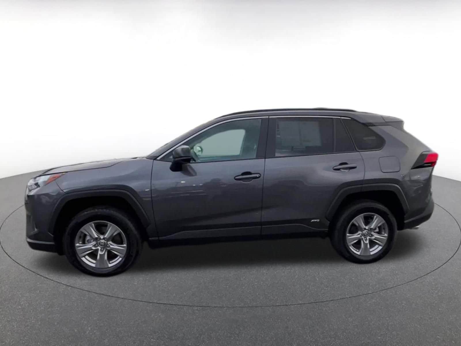 Thumbnail: 2025 Toyota RAV4 - 9