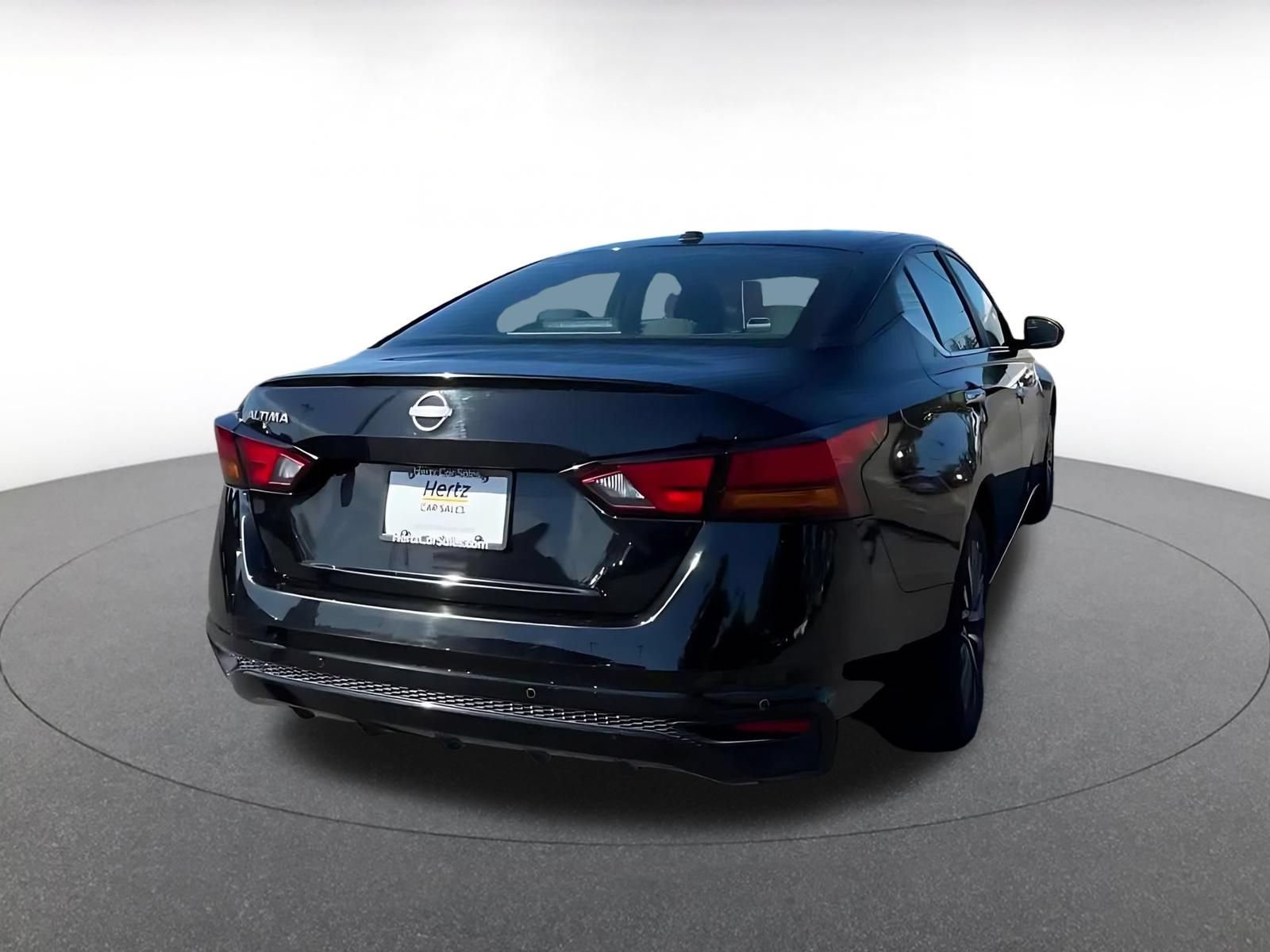 Thumbnail: 2025 Nissan Altima - 12