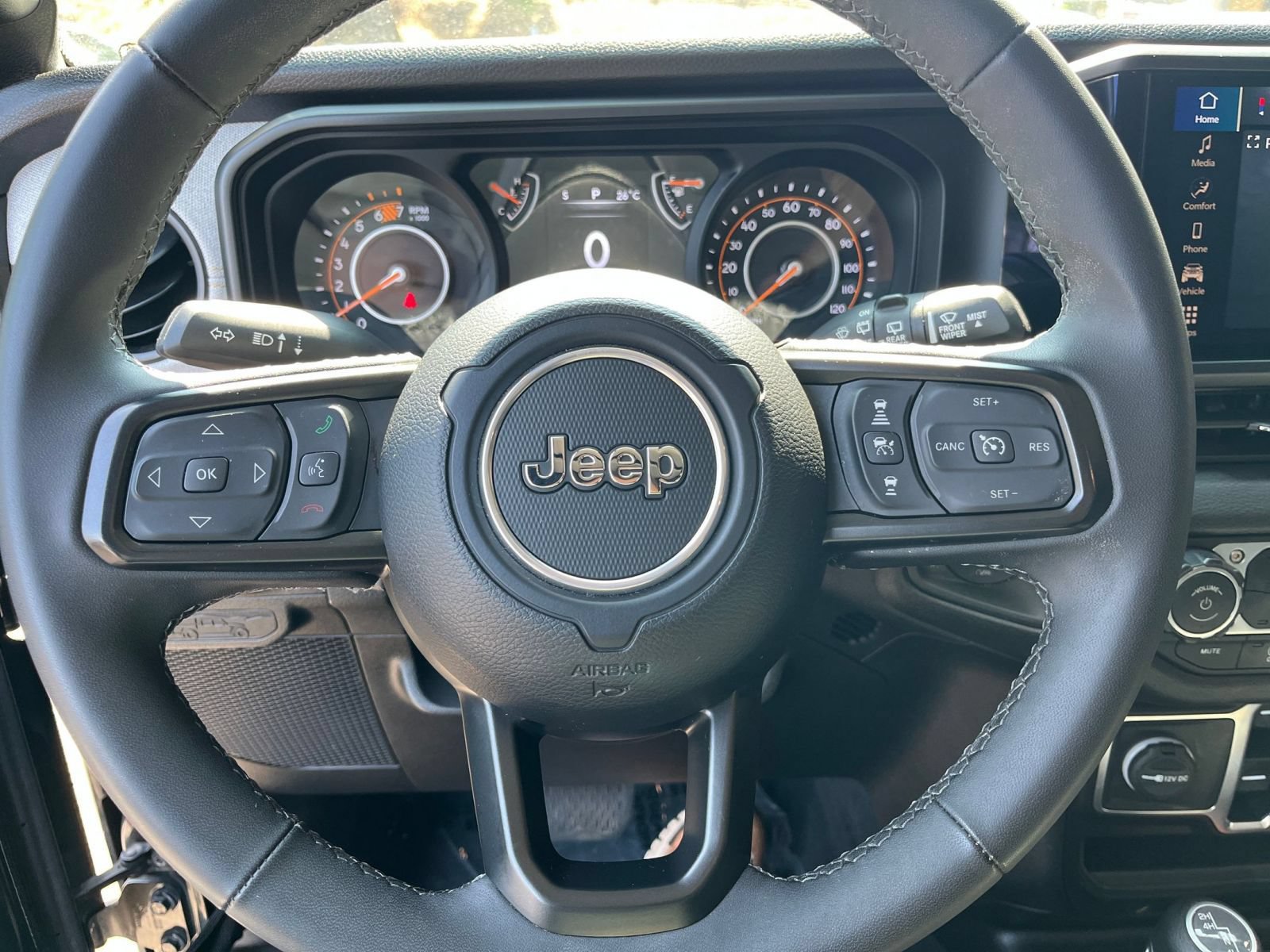 Thumbnail: 2025 Jeep Wrangler - 28