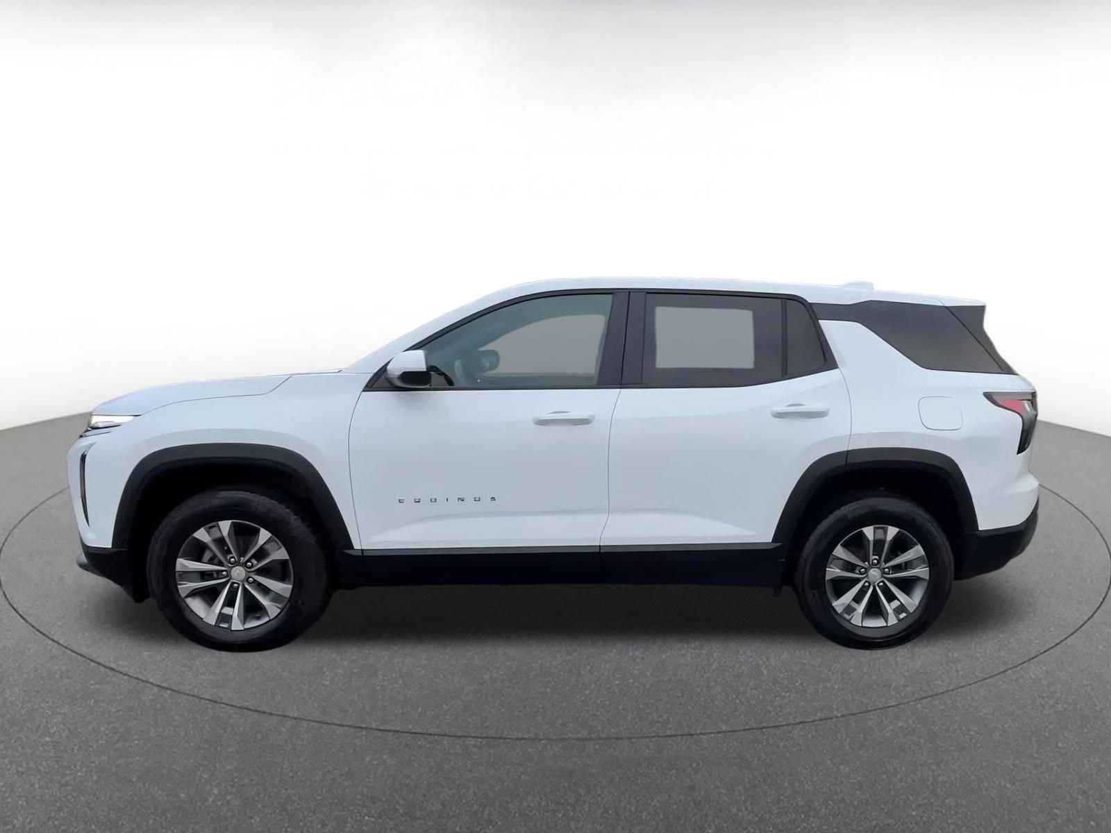 Thumbnail: 2025 Chevrolet Equinox - 9