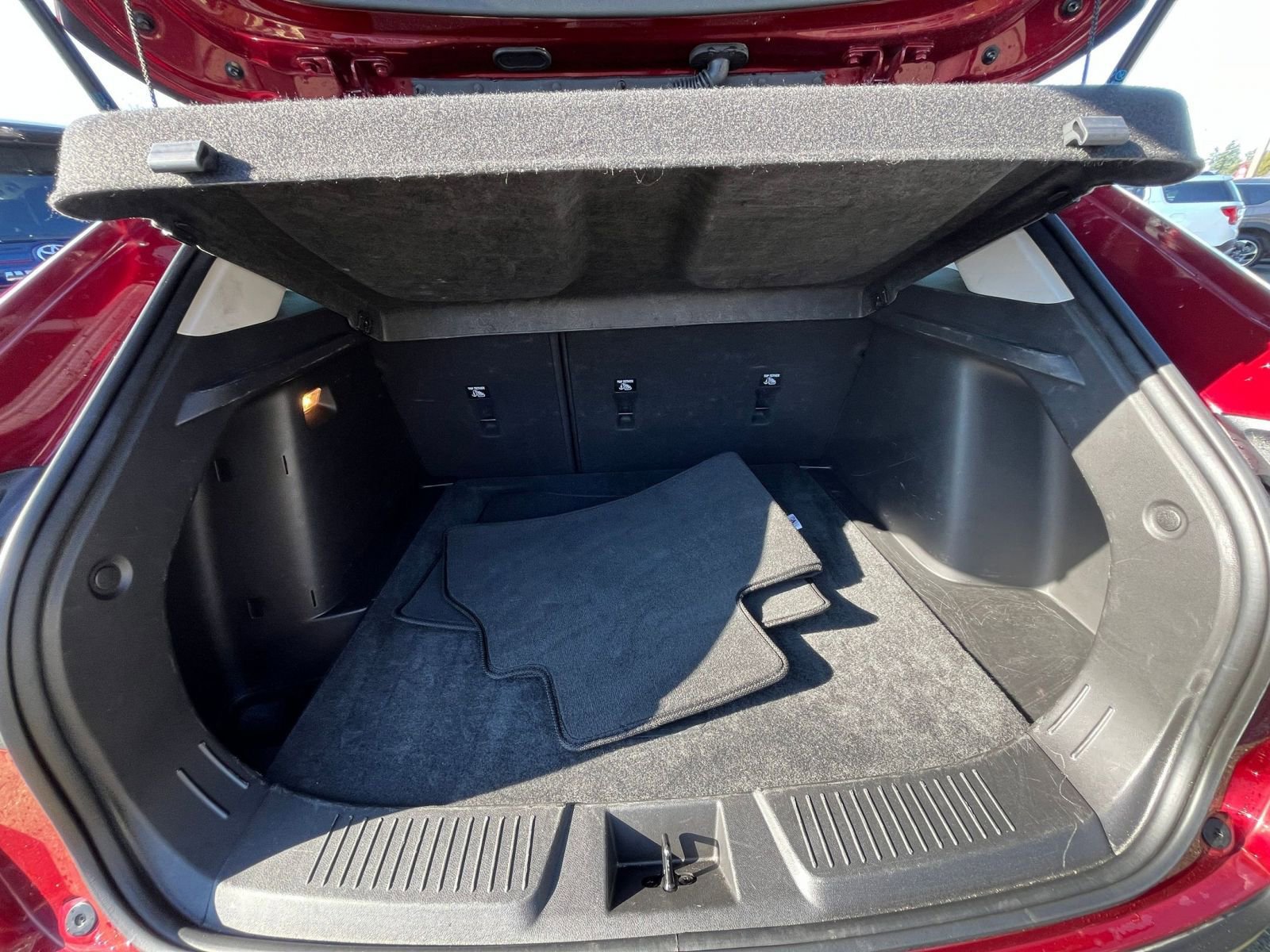 Thumbnail: 2025 Chevrolet Trax - 32