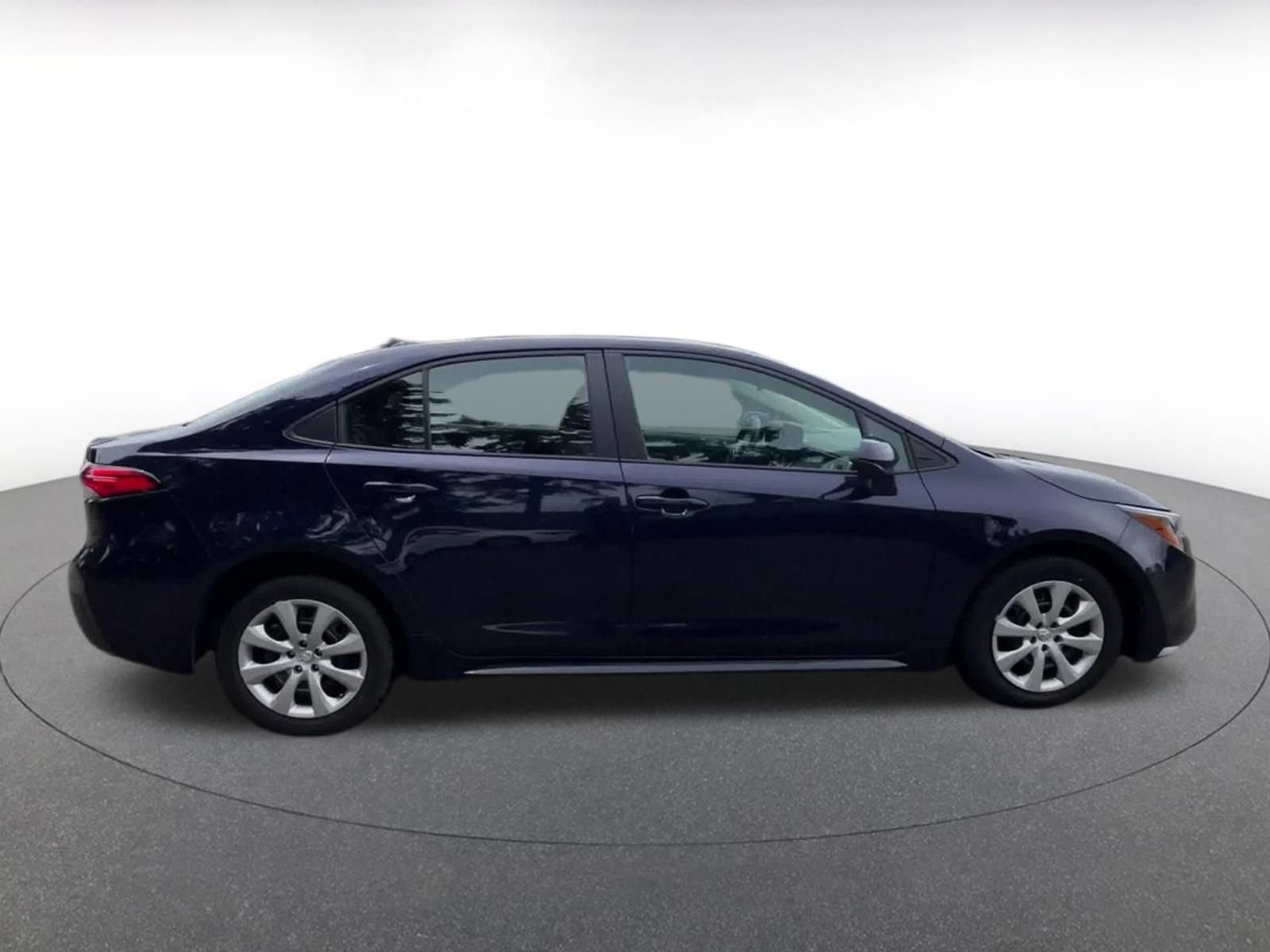 Thumbnail: 2025 Toyota Corolla - 16