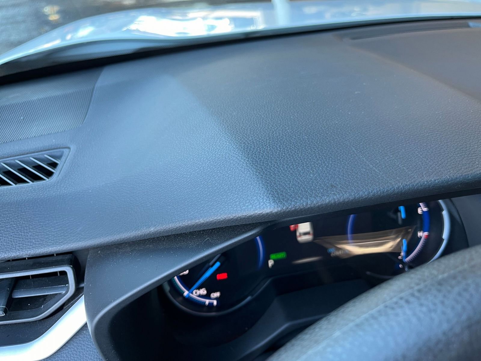 Thumbnail: 2025 Toyota RAV4 - 34