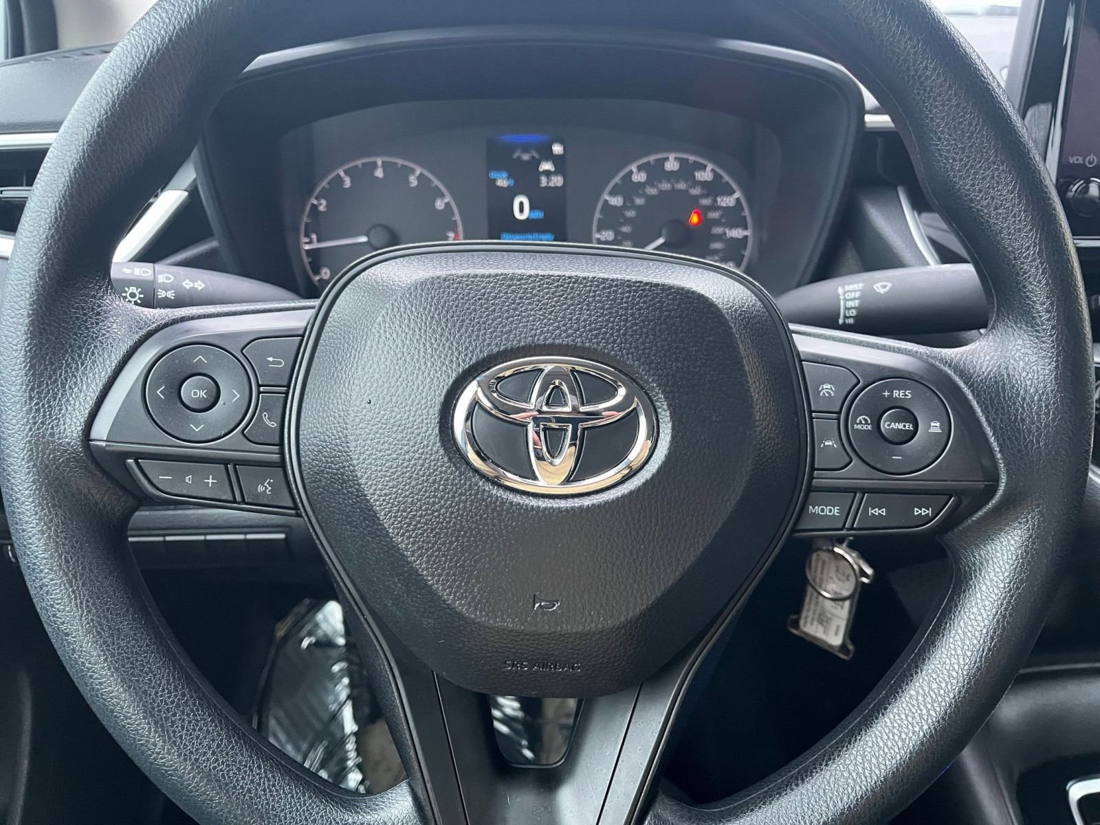 Thumbnail: 2025 Toyota Corolla - 28