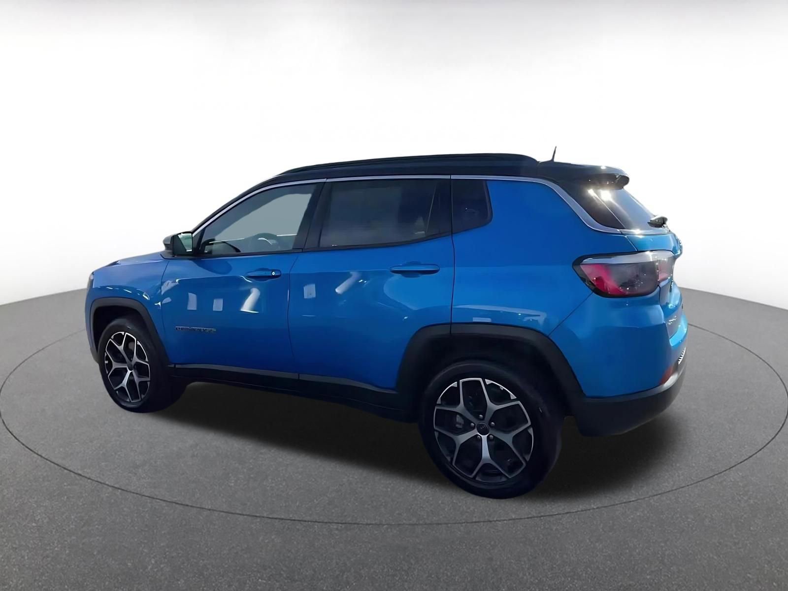 Thumbnail: 2025 Jeep Compass - 10