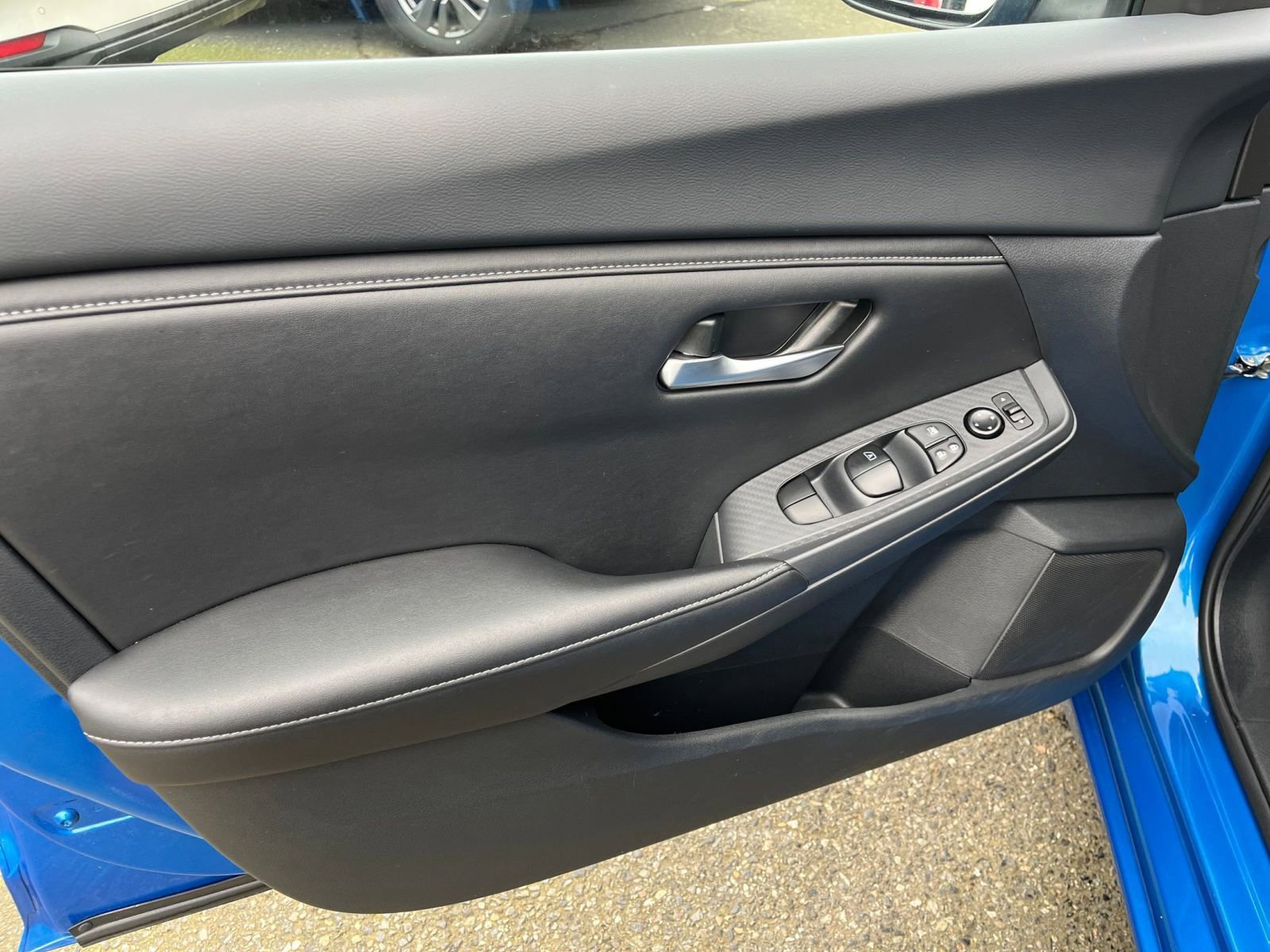 Thumbnail: 2025 Nissan Sentra - 18