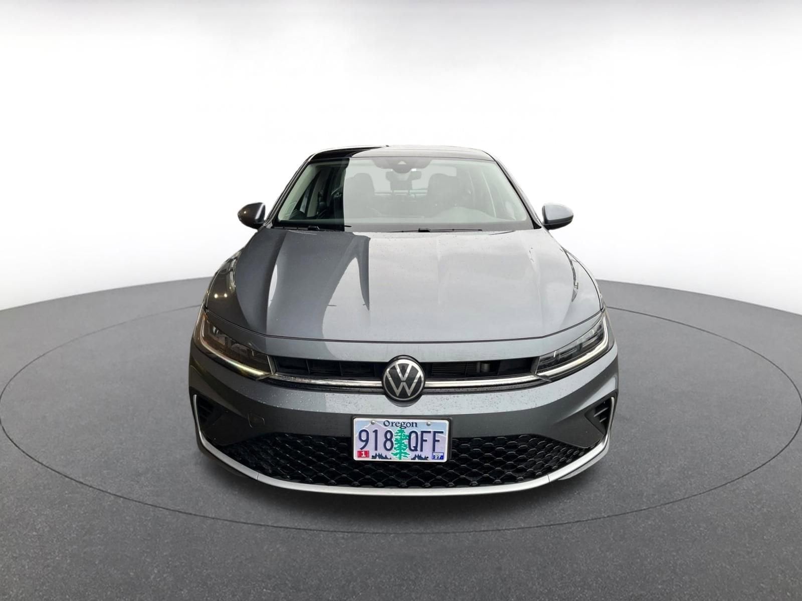 Thumbnail: 2025 Volkswagen Jetta - 2