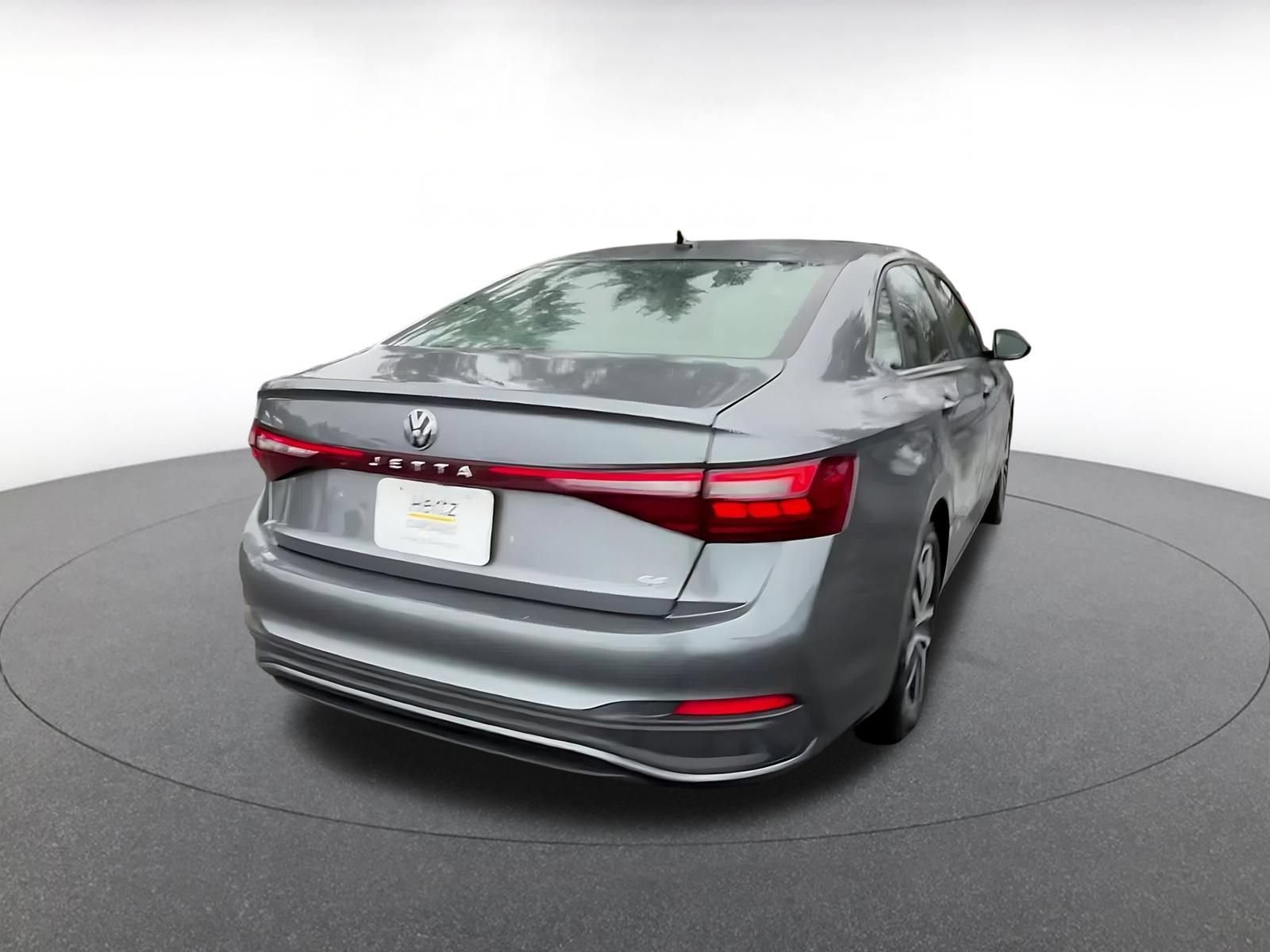 Thumbnail: 2025 Volkswagen Jetta - 14