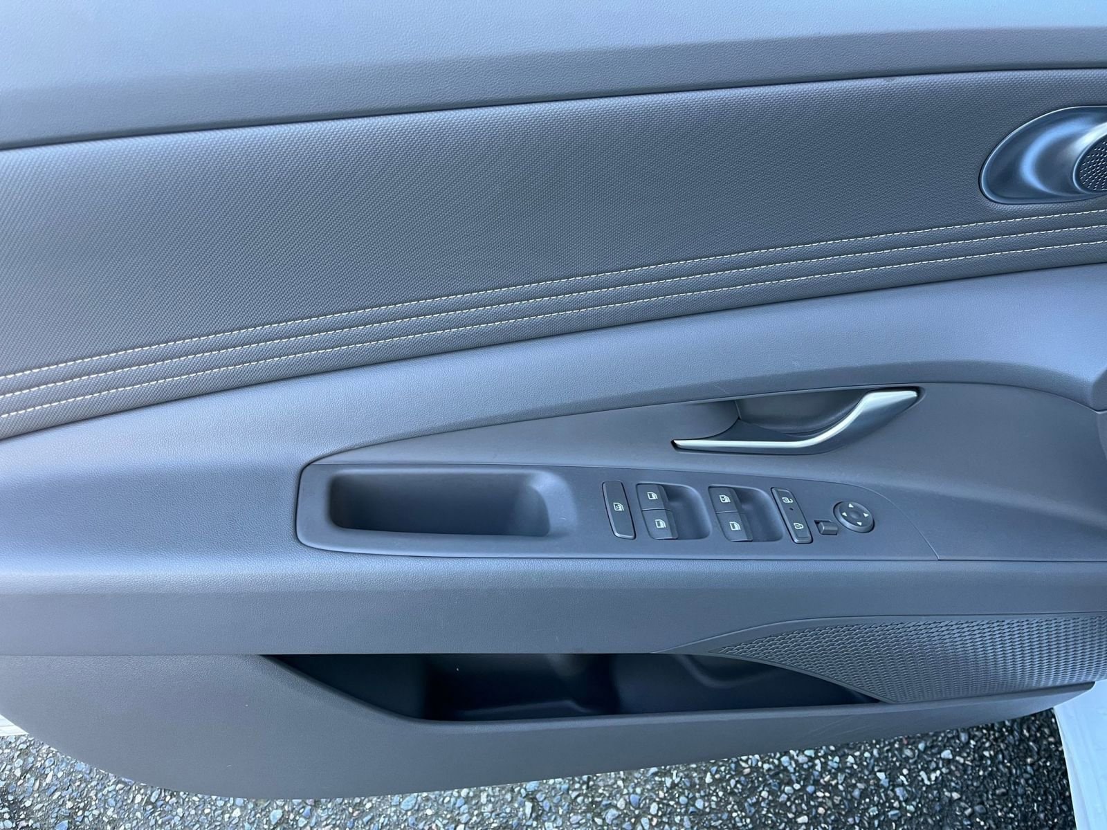 Thumbnail: 2025 Hyundai Elantra - 20