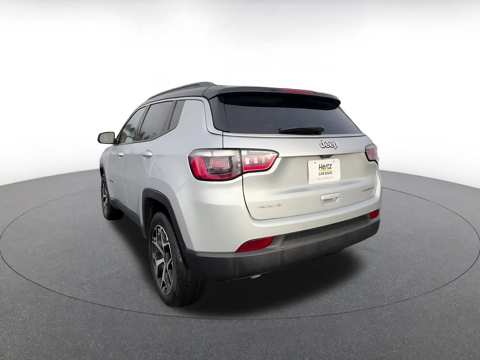 Thumbnail: 2025 Jeep Compass - 11