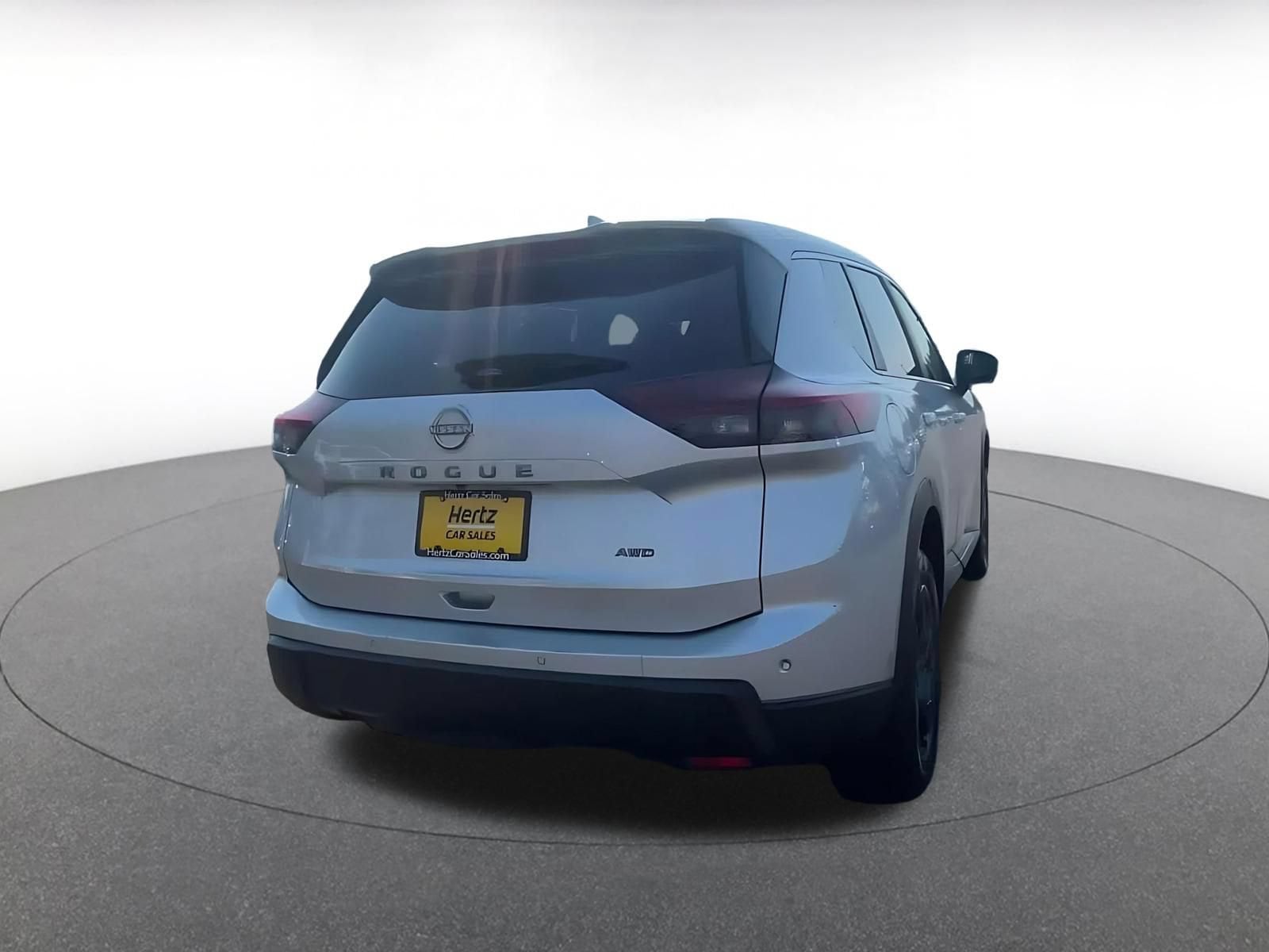 Thumbnail: 2025 Nissan Rogue - 14
