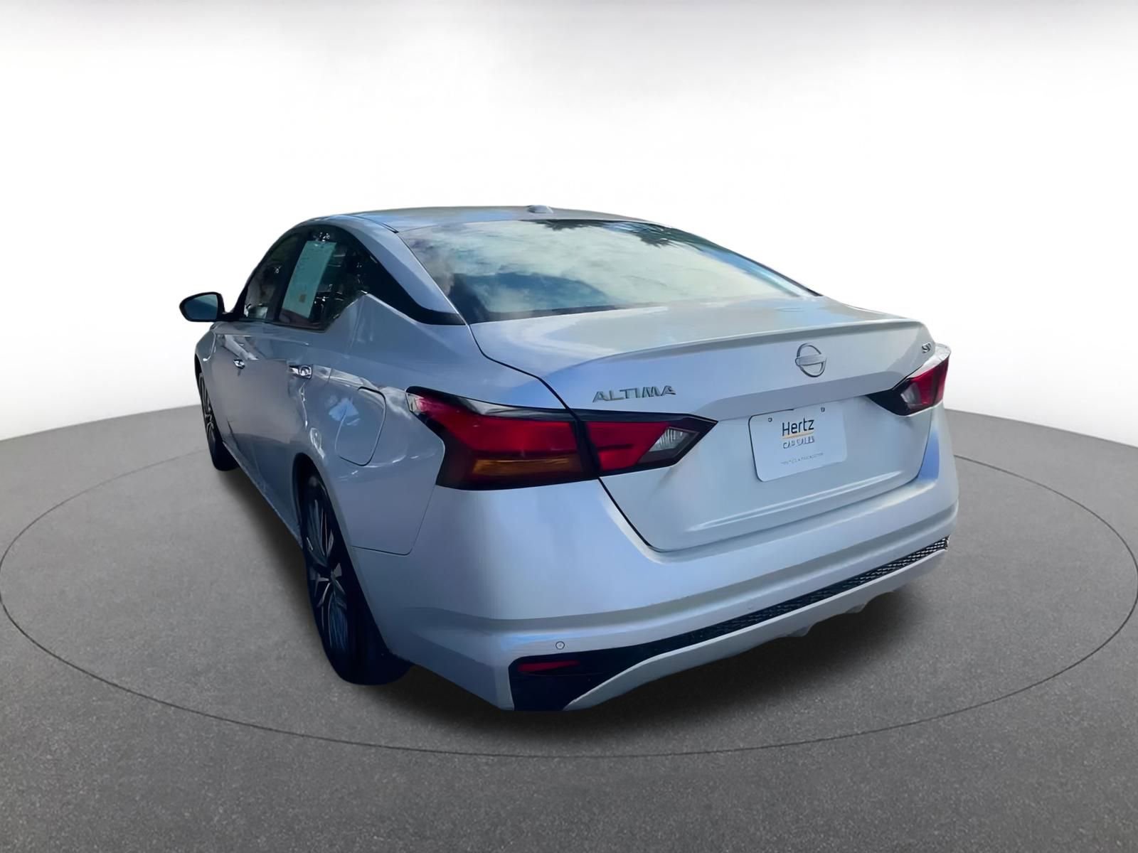 Thumbnail: 2024 Nissan Altima - 11