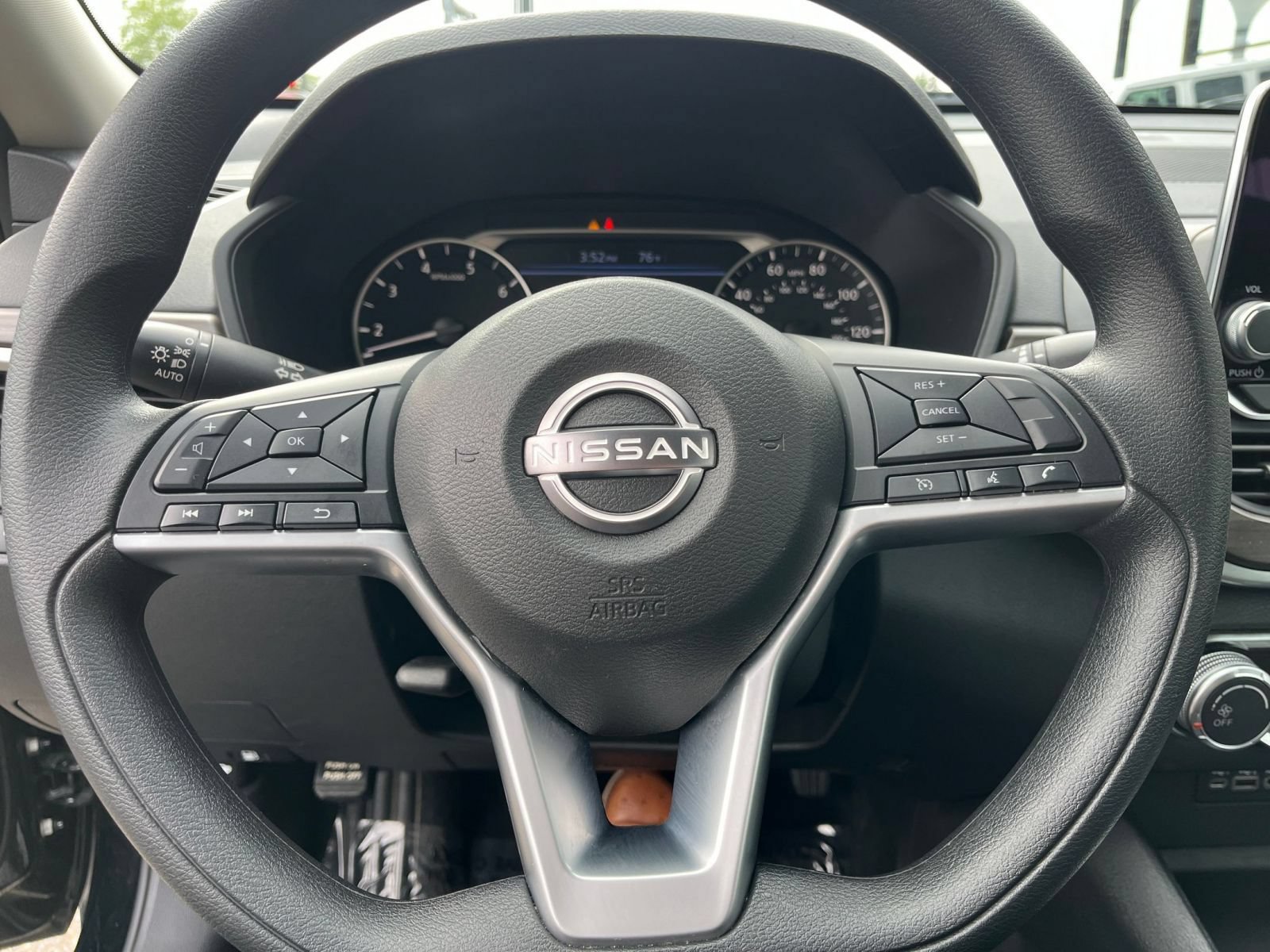 Thumbnail: 2025 Nissan Altima - 28