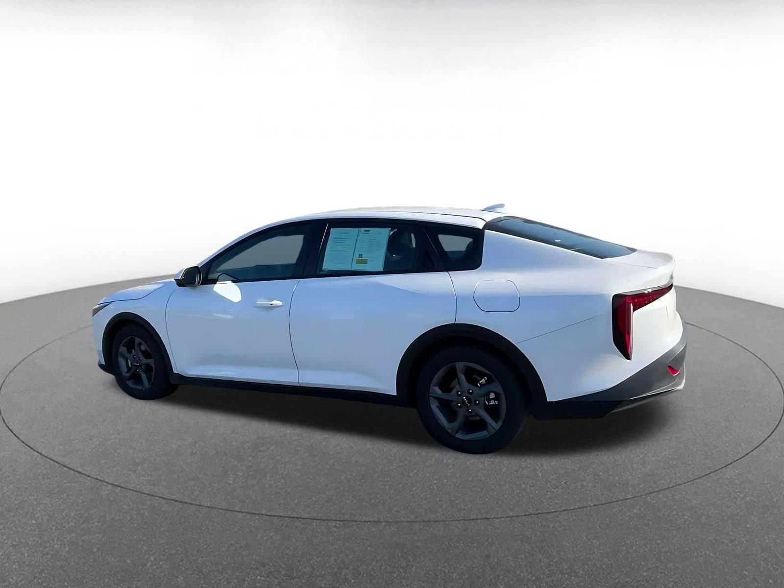 Thumbnail: 2026 Kia K4 - 10
