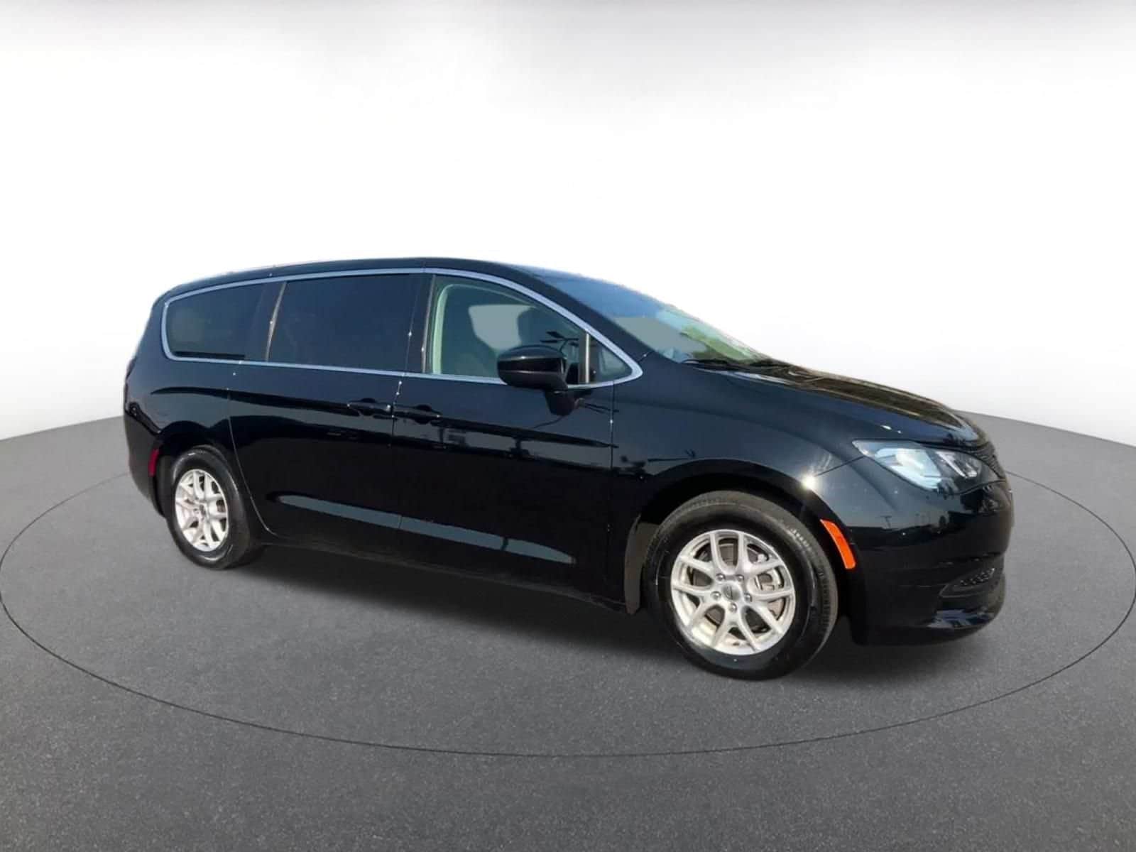 Thumbnail: 2024 Chrysler Voyager - 2