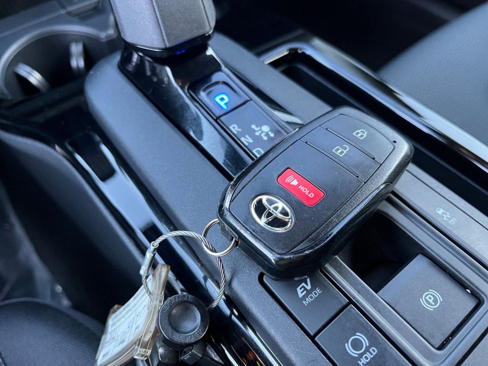 Thumbnail: 2025 Toyota Prius - 22