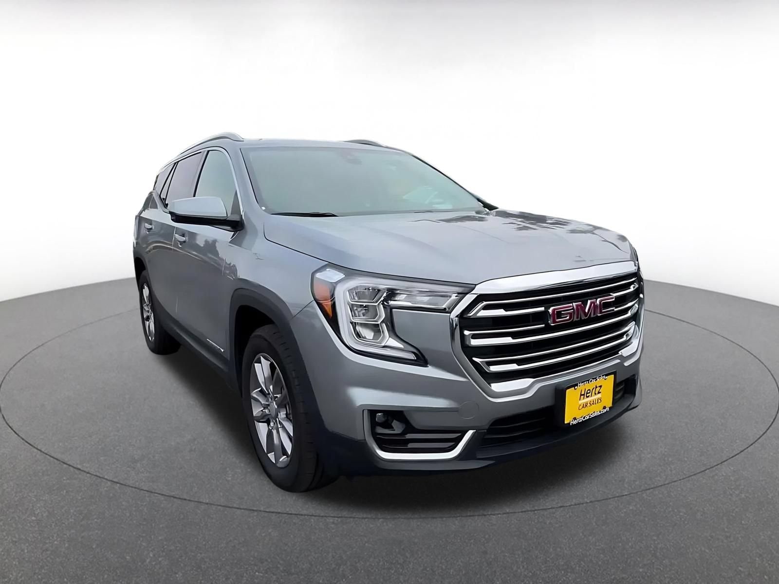 Thumbnail: 2024 GMC Terrain - 3