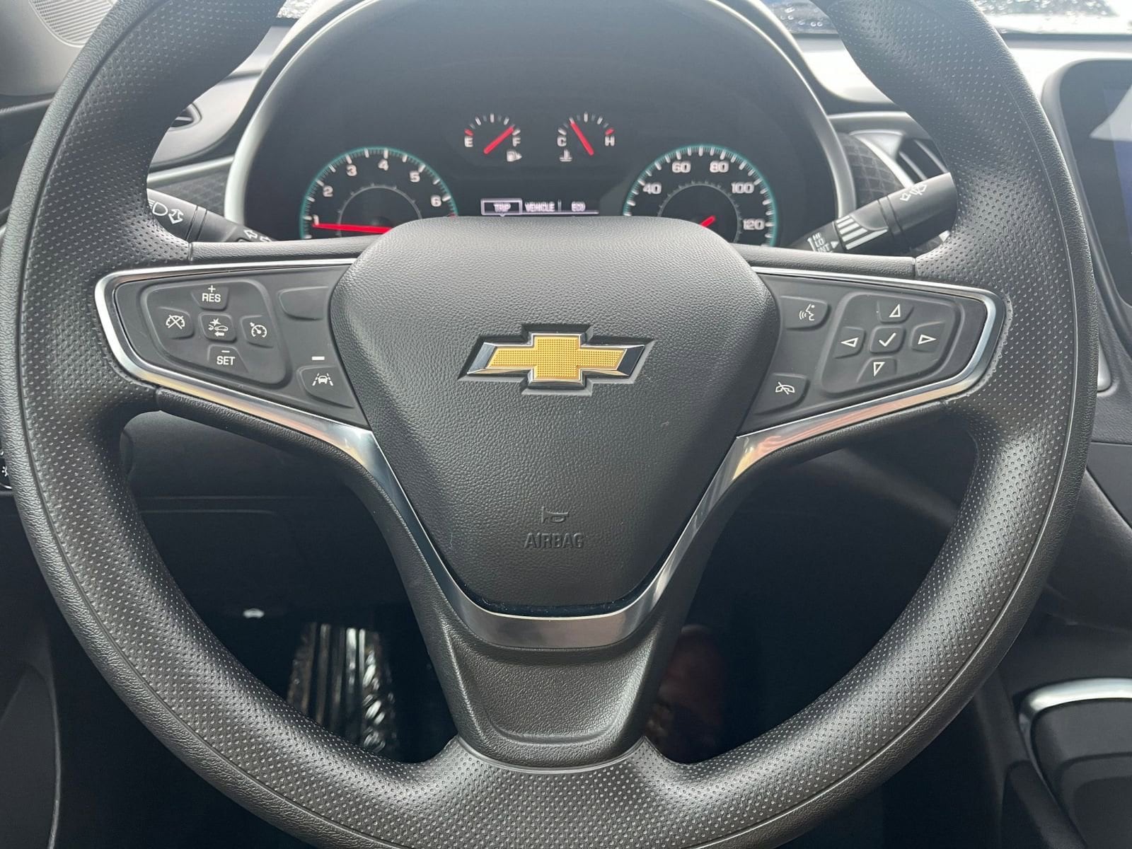 Thumbnail: 2024 Chevrolet Malibu - 30