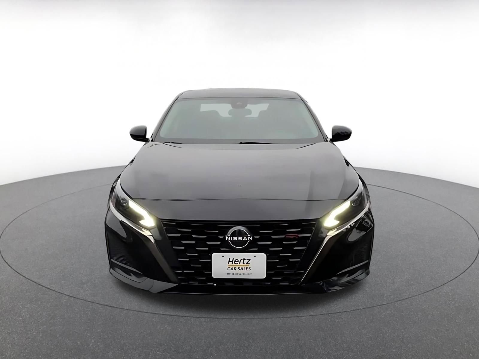 Thumbnail: 2025 Nissan Altima - 4