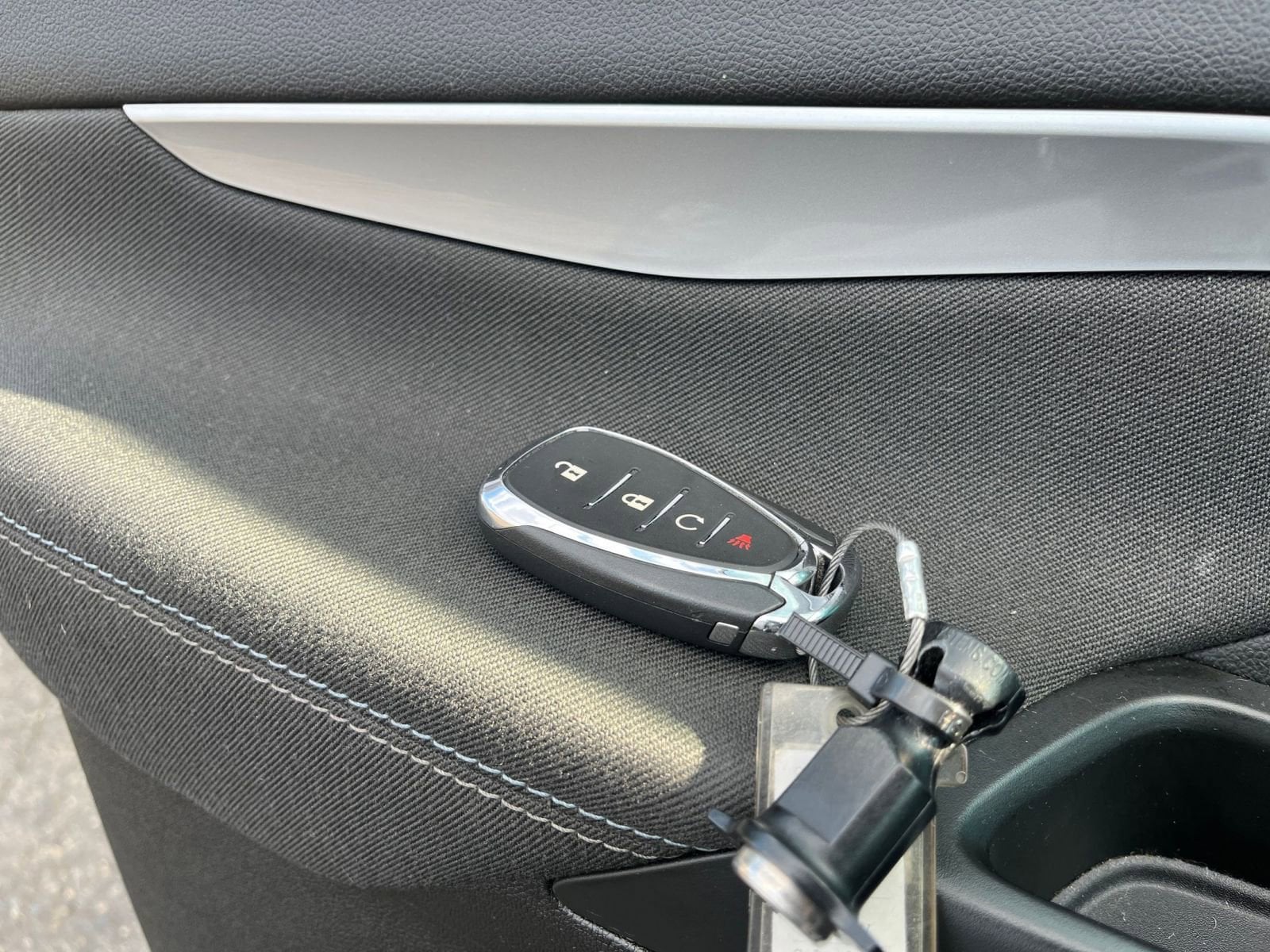 Thumbnail: 2023 Chevrolet Bolt EV - 24
