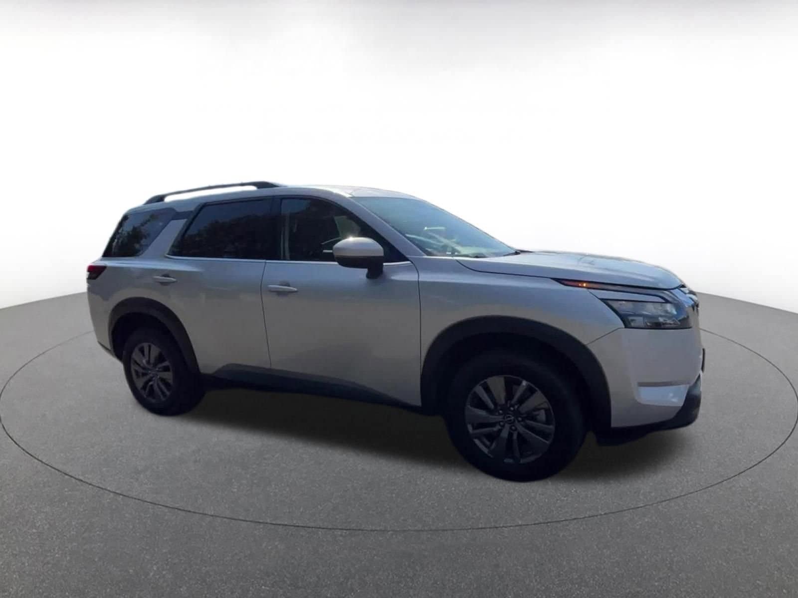 Thumbnail: 2025 Nissan Pathfinder - 2