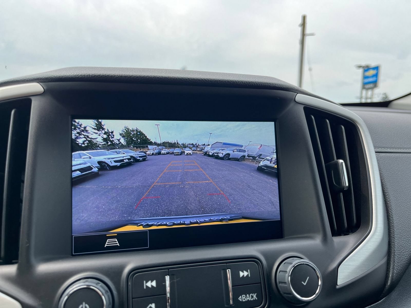 Thumbnail: 2024 GMC Terrain - 25