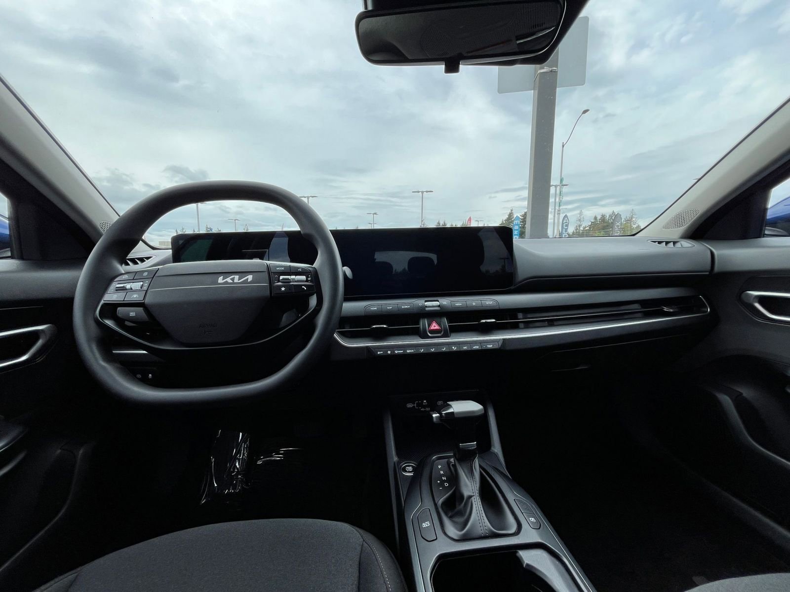 Thumbnail: 2025 Kia K4 - 34