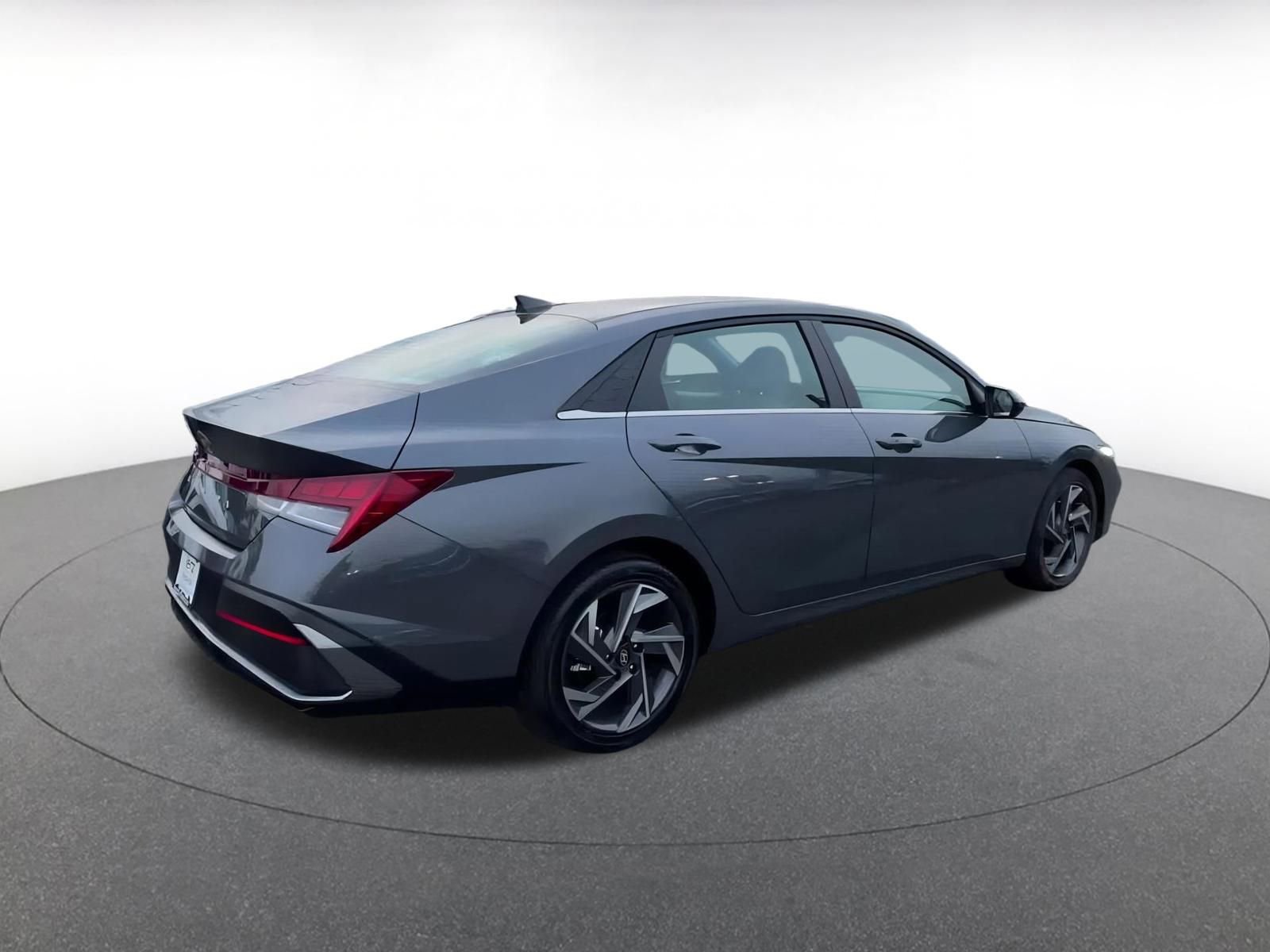 Thumbnail: 2025 Hyundai Elantra - 14