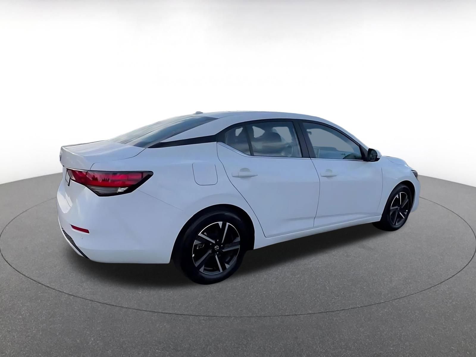 Thumbnail: 2025 Nissan Sentra - 15