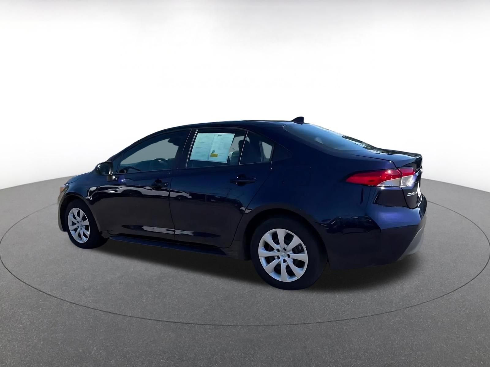 Thumbnail: 2025 Toyota Corolla - 10
