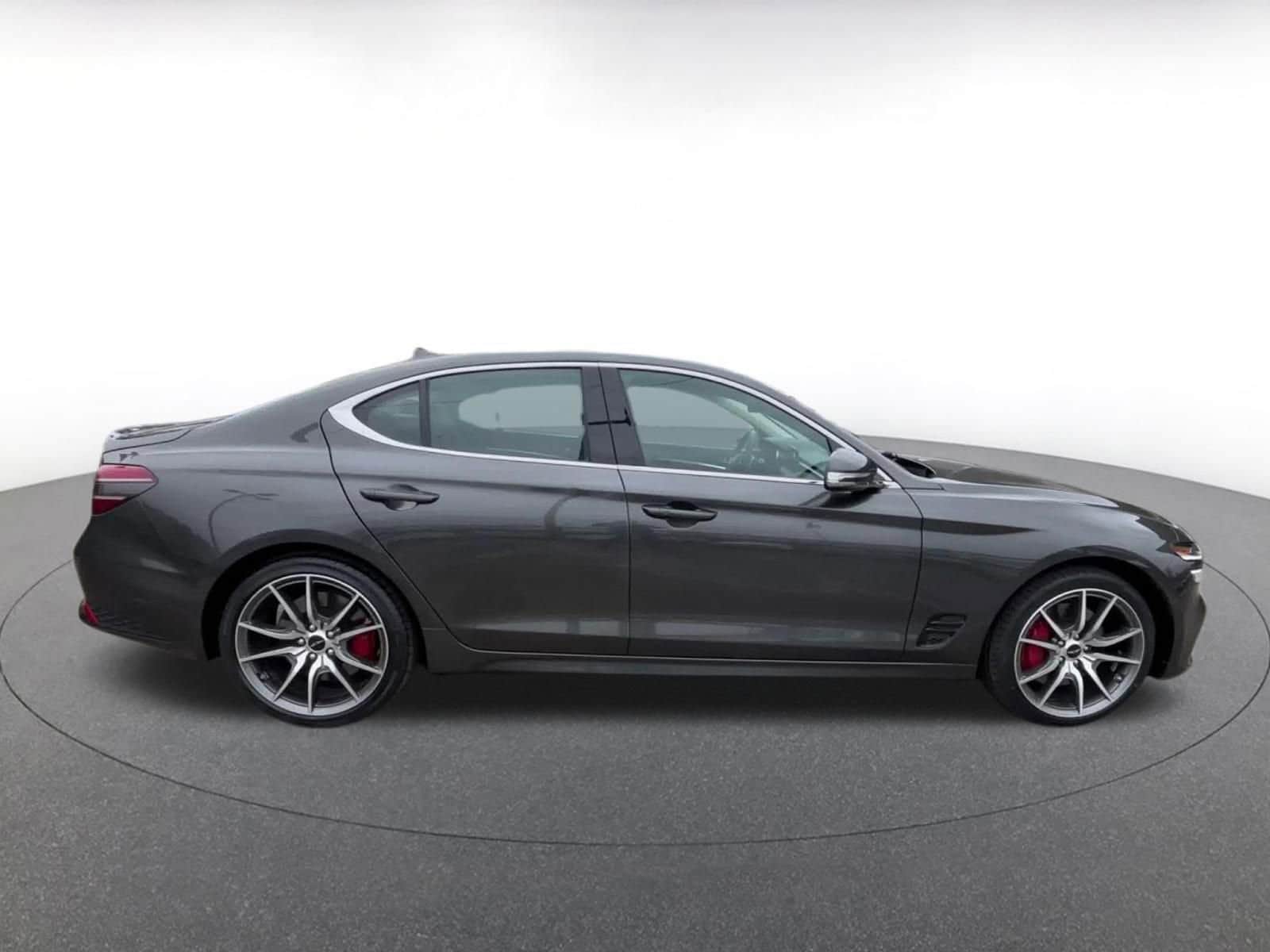 Thumbnail: 2025 Genesis G70 - 16