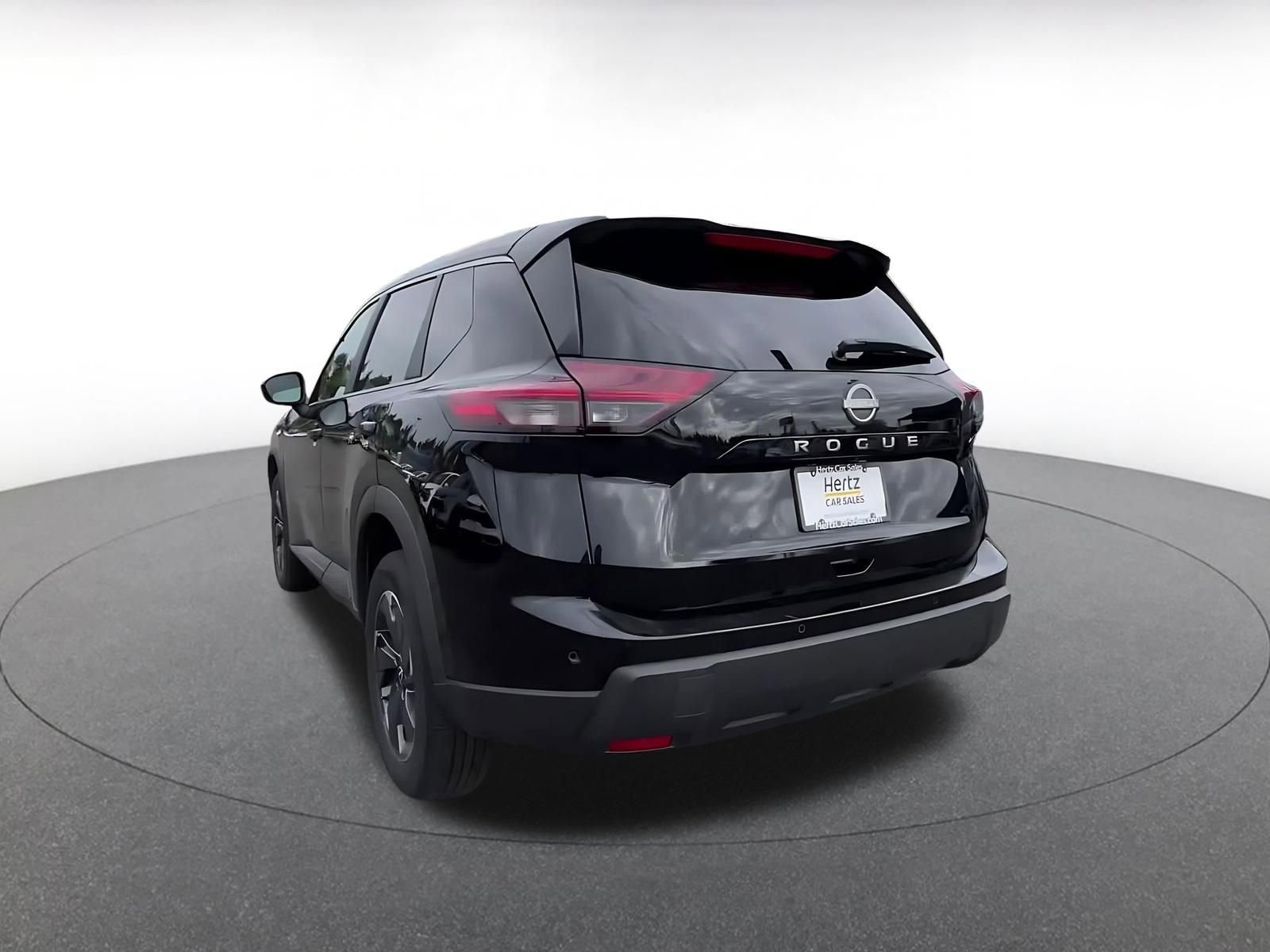Thumbnail: 2025 Nissan Rogue - 11