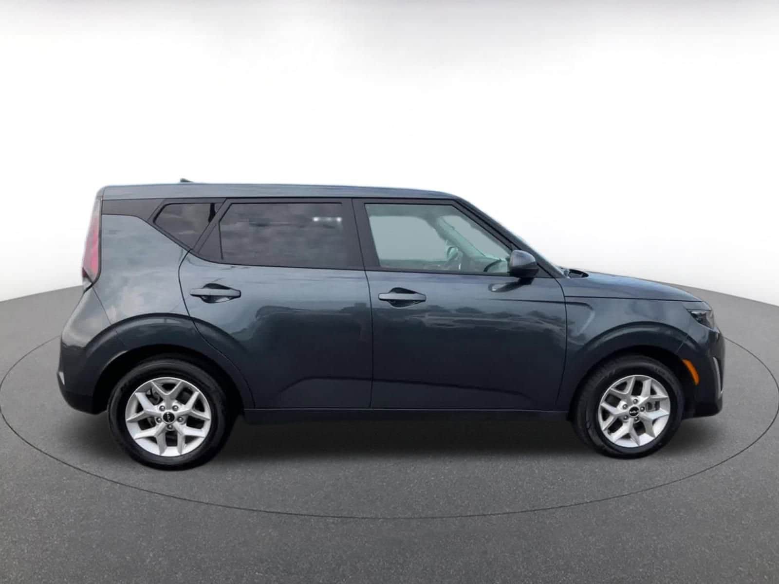 Thumbnail: 2024 Kia Soul - 16