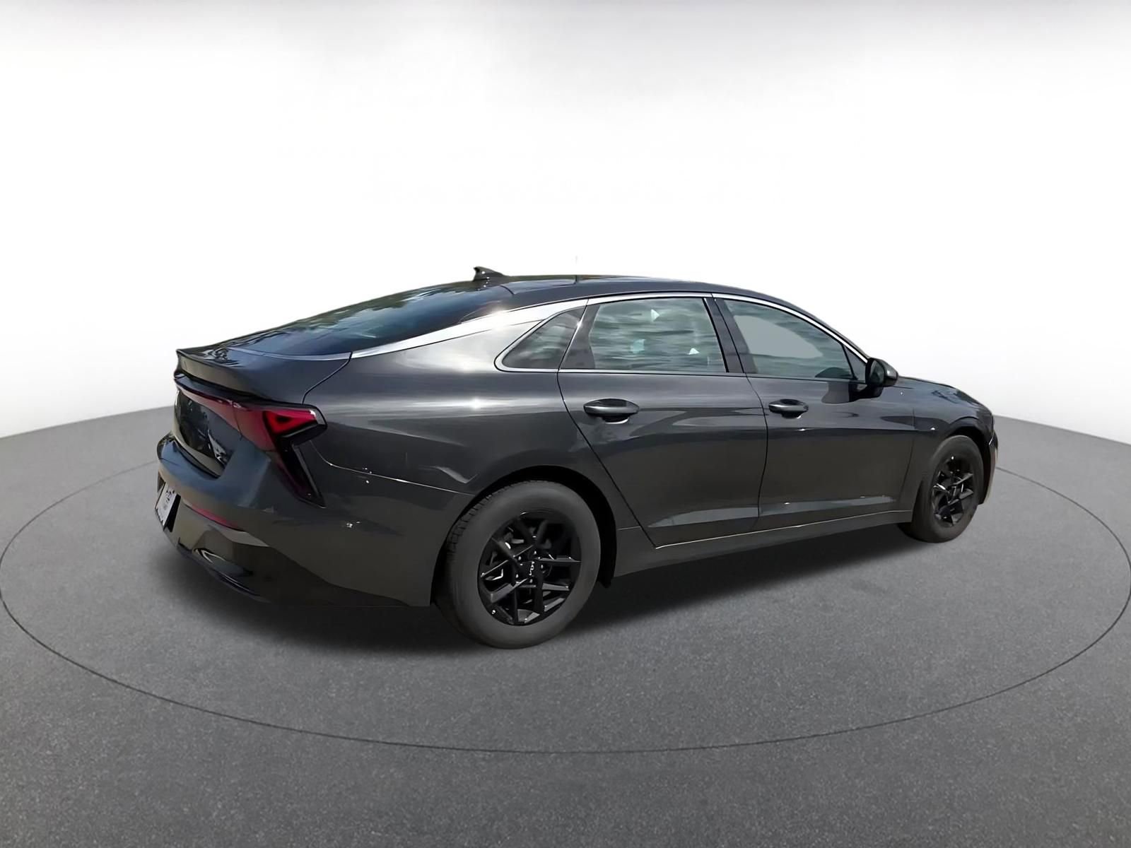 Thumbnail: 2025 Kia K5 - 15